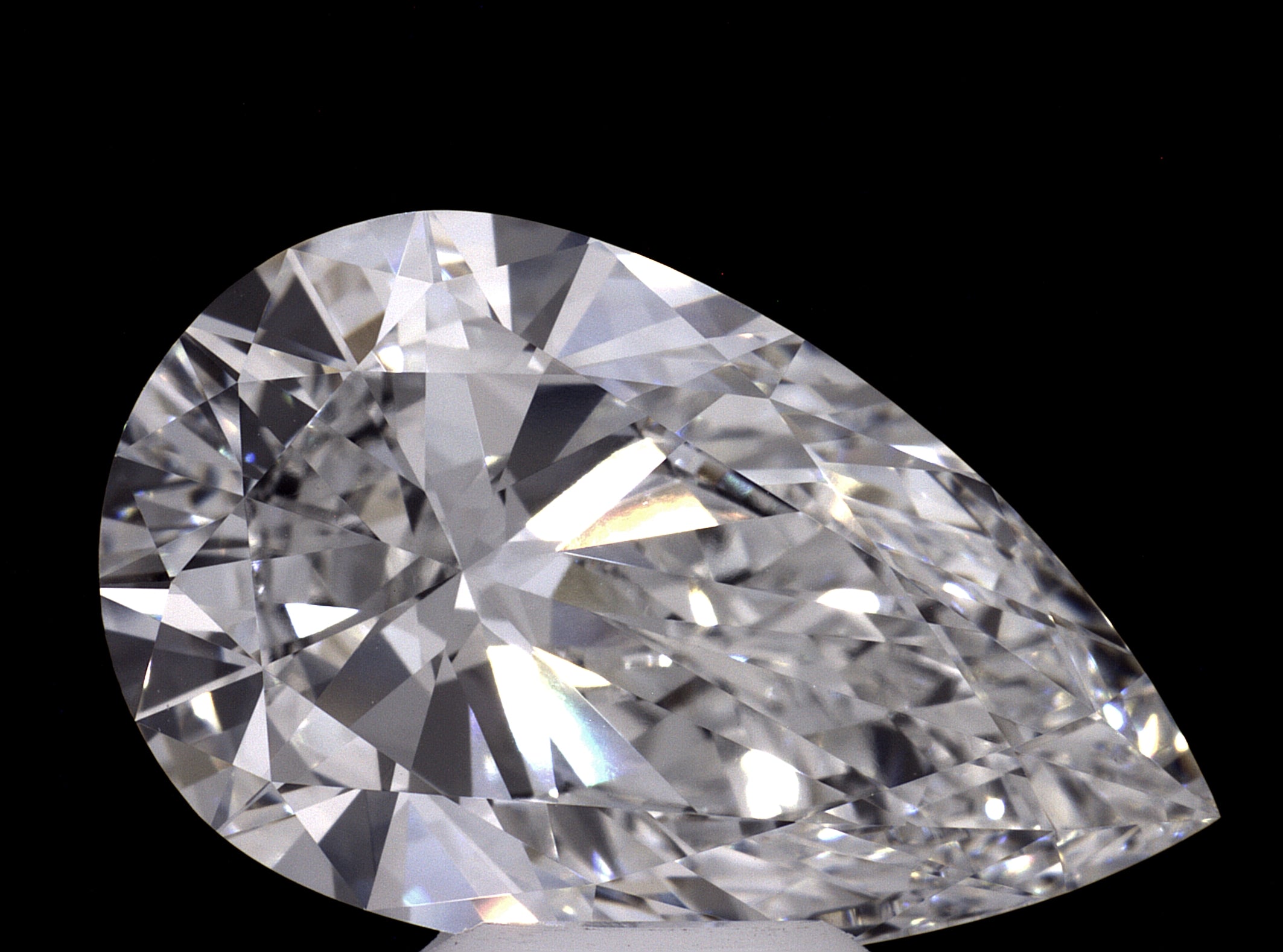 7.1ct E VVS2 Pear Lab Diamond, IGI Certified