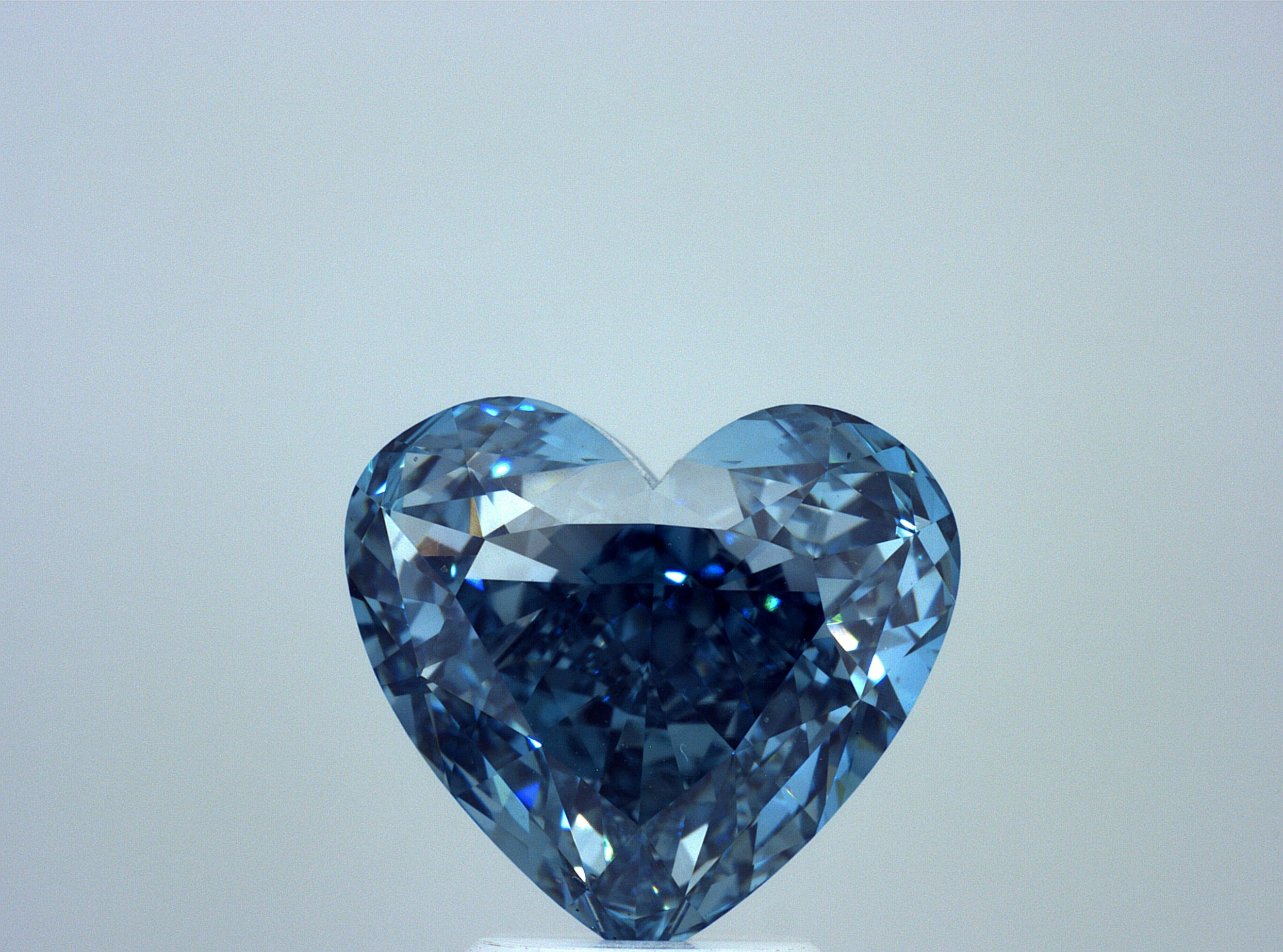 5.13ct Fancy Vivid Blue VS1 Heart Lab Diamond, IGI Certified