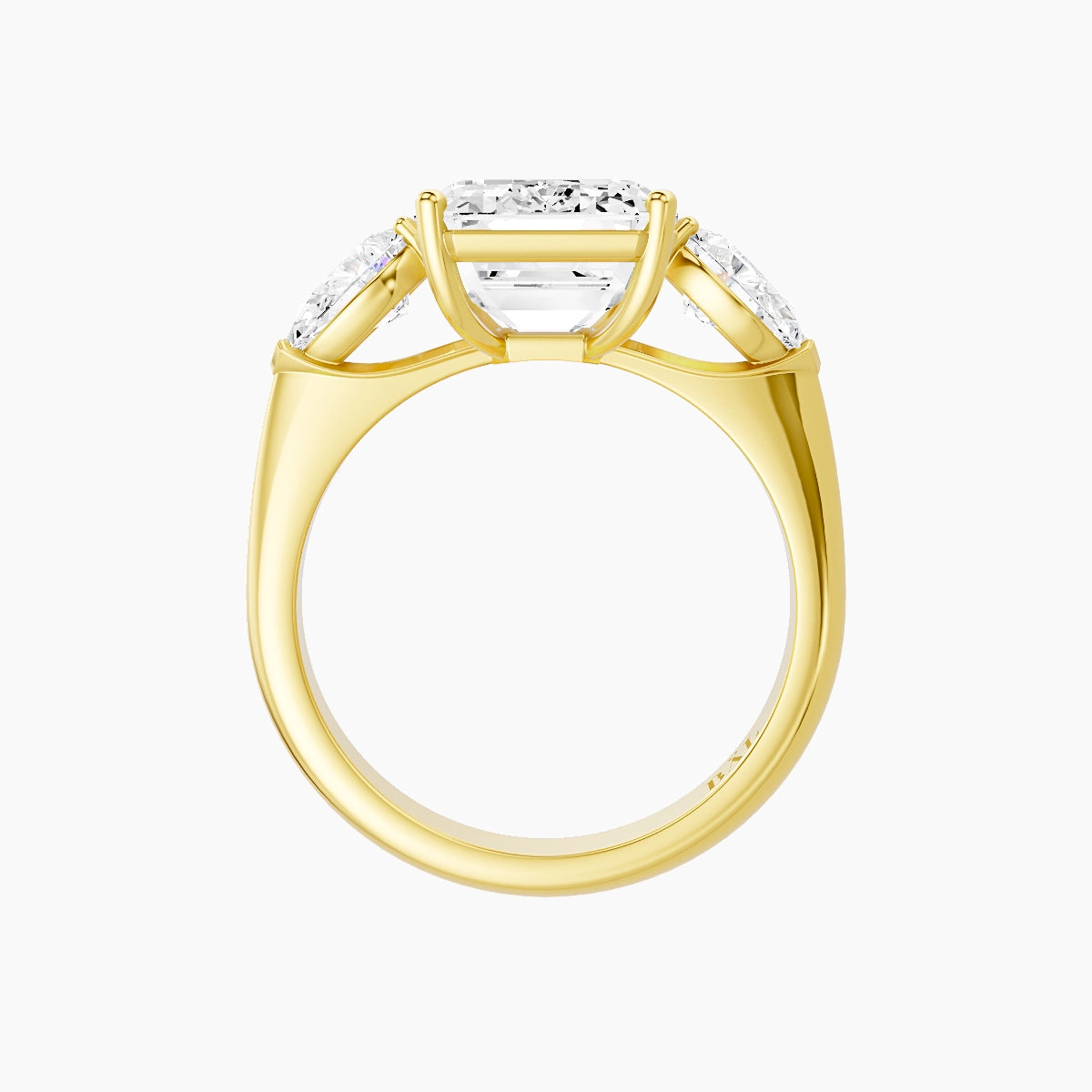 Classic Pear Trilogy | 18k Yellow Gold 5 ct Emerald White Lab Diamond Ring